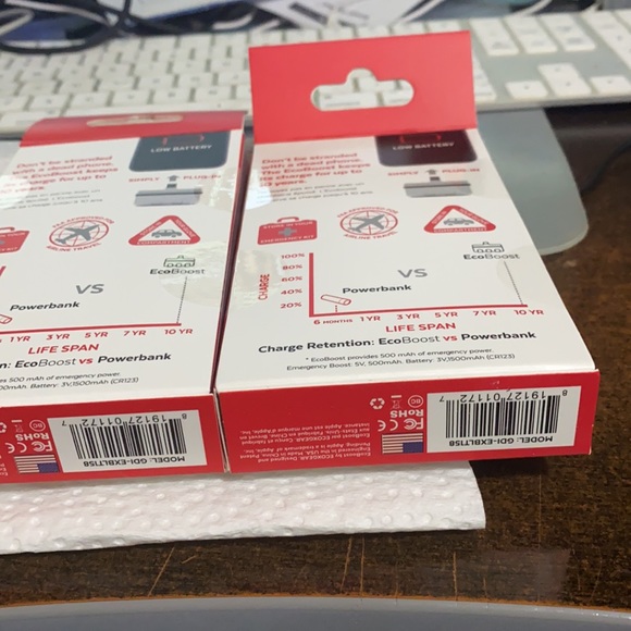 Waterproof Emergency iPhone Chargesr X 2 - Picture 5 of 5